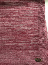 Knitted semi-instant red grey lines