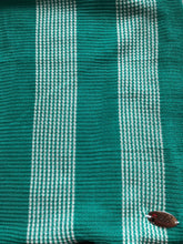 Knitted instant Emerald Green White
